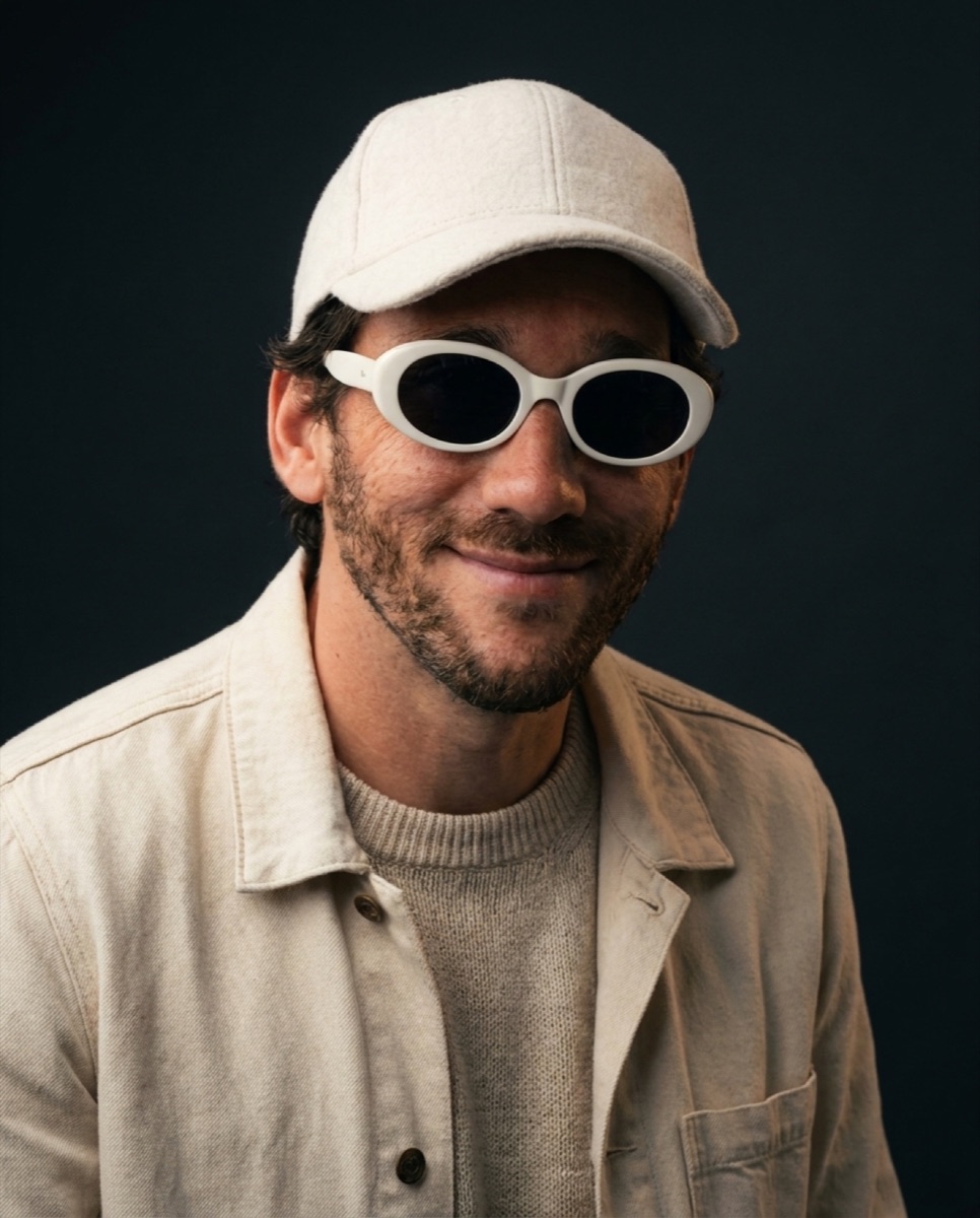 Le portrait studio obtenu à partir de cette photo, mon visage gardé fidèle