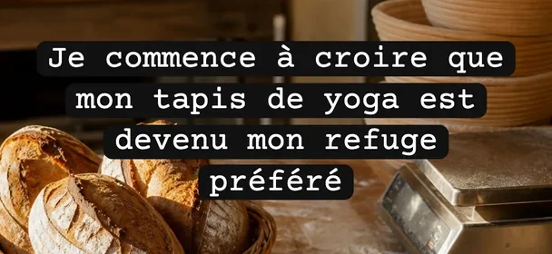 Le texte en écriture Machine à écrire, sur pastille sombre, sur la photo d'un plan de travail de boulangerie